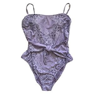 One piece swimsuit in lilac